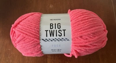 Big Twist POSH Yarn 100% Polyester Strawberry Glow Bulky Weight#5 7.05oz/223yds - Image 1 of 3