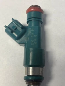 One, OEM Fuel Injector for 2010-14 Volvo XC60 3.2L - Picture 1 of 5