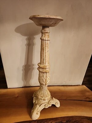 15.25" White And Gold Cast Iron Pillar Candle Holder (A3) - Image 1 of 3