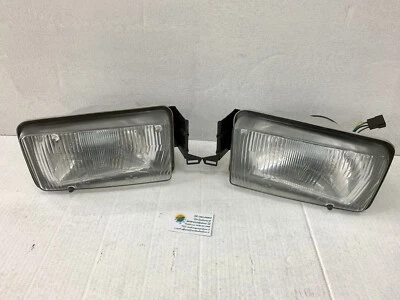 Alfa Romeo Alfetta 2000 Coppia Fari Per auto con tergifari Valeo 2015022 2015023 Foto 1 de 4