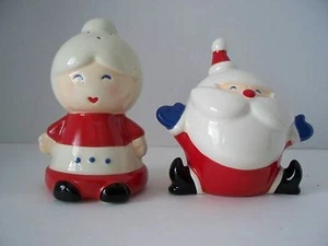 Keramik Weihnachtsmann & Frau Claus SALZ & PFEFFERSTREUER Weihnachten Urlaub - Bild 1 von 6