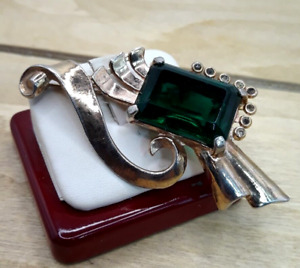 Vintage 1920s Art Deco Green Glass / Rhinestone Gold Tone Pot Metal Brooch 3"