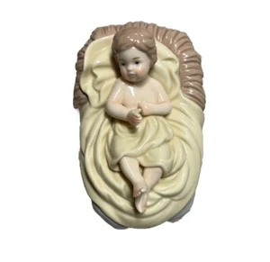 Grandeur Noel Porcellana Sacra Famiglia Ricambio Gesù Bambino 2022 N0237-1 - Foto 1 di 12