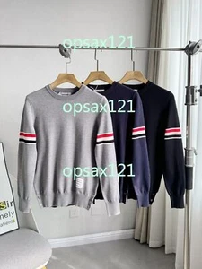 Thom Browne Pullover mit zwei Ärmeln gestreift und Rundhalsausschnitt - Bild 1 von 25