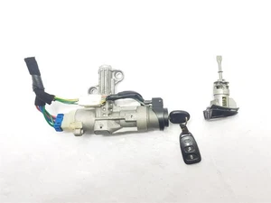2006-2012 MK2 HYUNDAI SANTA FE IGNITION BARREL + DOOR BARREL + KEY - Picture 1 of 16