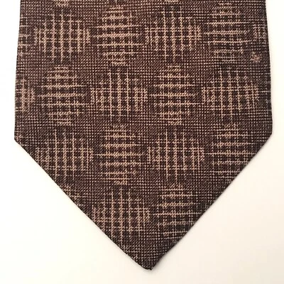 BANANA REPUBLIC Men's Tie Brown Beige Geometric 55L 4W EUC ITALY Retail - $80 - Image 1 of 4