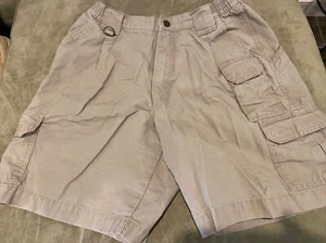 5.11 Tactical Series Men's Cargo Shorts Size 32 - Picture 1 of 2