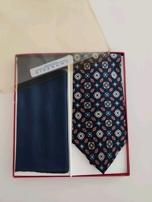 Corbata y pañuelo vintage de seda azul marino MONSIEUR GIVECHY - NUEVO EN CAJA ORIGINAL Foto 1 de 4