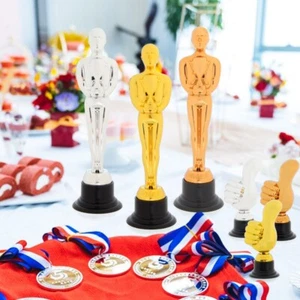 17.5CM Awards Trophy Winner Award Trophy Toy Team Sport Competition - Bild 1 von 9