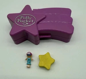 Polly Pocket 1995 Shooting Star Radiergummi Case mit Figur & Yellow Star Radierer - Bild 1 von 7