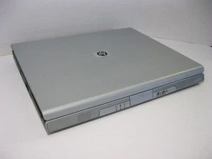 vintage laptop Windows XP HP Pavilion ze2000 - Picture 1 of 8