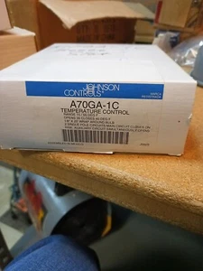 Johnson Controls A70GA-1C Temperature Control Manual Reset - Picture 1 of 2