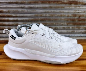 Nike Juniper GORE-TEX sneaker da trekking da donna bianche FB2067-003 taglia 9 PRISTINE!! - Foto 1 di 19