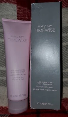 Mary Kay TimeWise Age Minimize 3D 4-in-1 Cleanser - Combination to Oily skin - Image 1 of 4