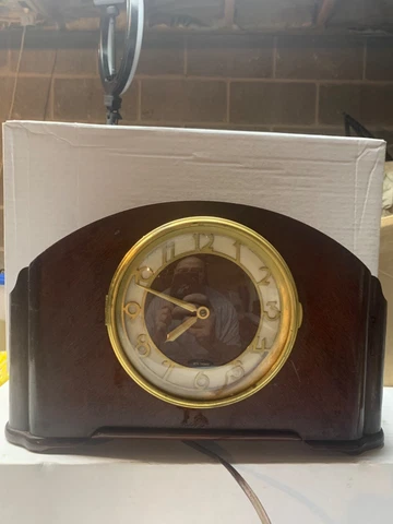 Vintage Seth Thomas electric Mantle Clock - works chimes !!! Cover