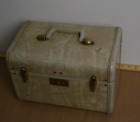 Vintage Samsonite Make Up Luggage Style 4512 Train/Cosmetic Case W/Samsonite Key