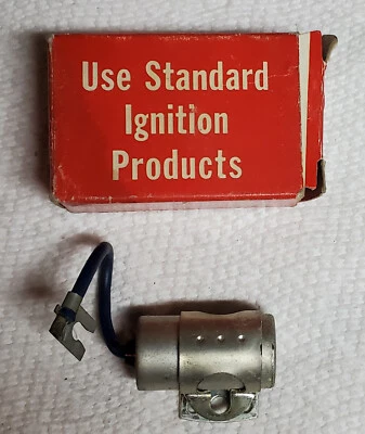 Condensador de encendido estándar FD-77 1957-74 Ford 1965-73 Lincoln 1965-74 Mercury Foto 1 de 3