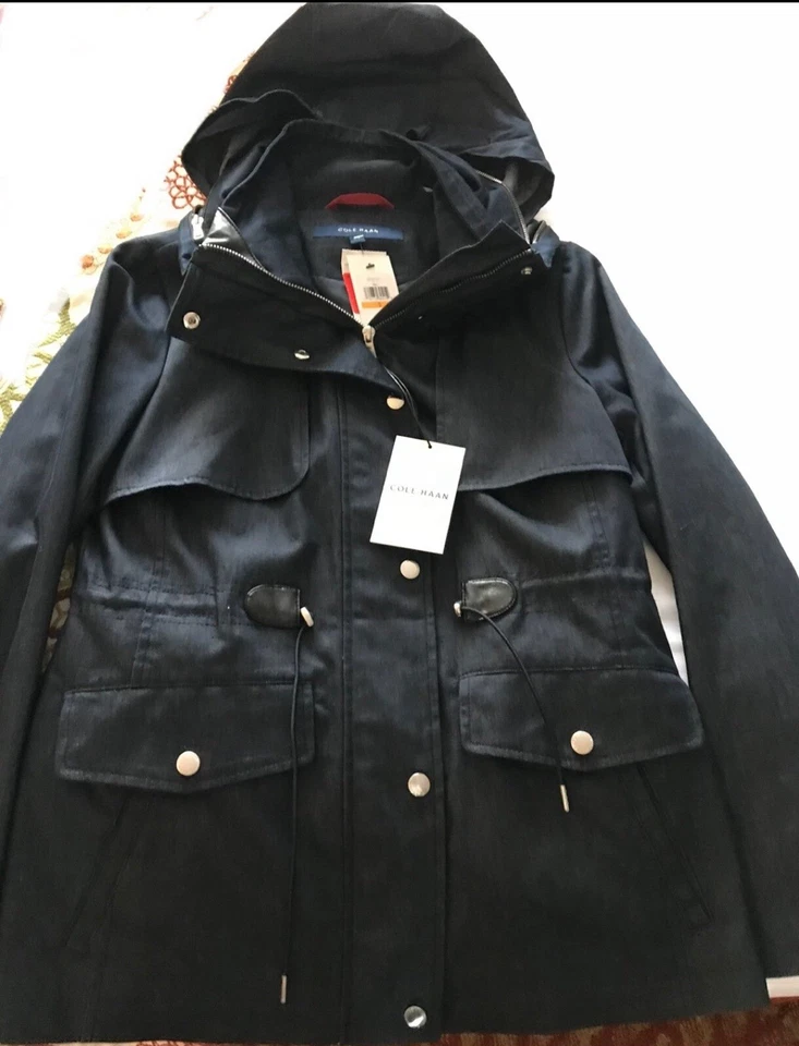 Cortavientos para mujer Cole Haan pequeña Foto 1 de 1