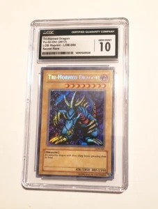 Yugioh Tri-Horned Dragon LOB-000 2017 reimpresión CGC 10 gemas como nuevo POP 8 holograma raro - Imagen 1 de 3