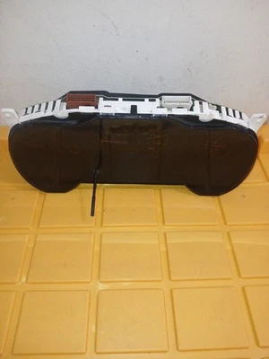 2003 Nissan Altima Speedometer Cluster #248108J010 - Imagem 1 de 3