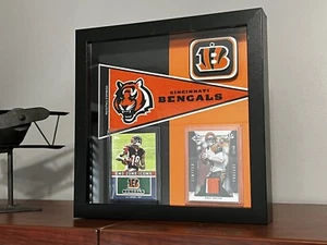 CINCINNATI BENGALS NFL 1/1 SPORTS Memorabilia Shadow Box Andy Dalton A.J. Green - Picture 1 of 8