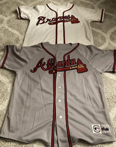 Lot of 2 Vintage Majestic Chipper Jones Baseball Jersey XL Cover