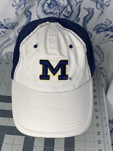 VINTAGE 90s Michigan Wolverines Starter Hat Cap Two Tone U of M 100% Cotton (C4) - Picture 1 of 11