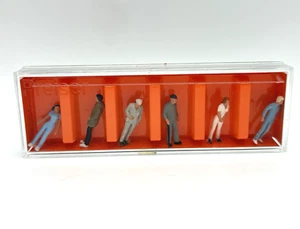 Preiser 14002 stehende wartende Passagiere Figuren Set Spur HO - Bild 1 von 5
