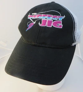 The Perfect Jig Gorra de Béisbol Sombrero Ajustable V Pesca Peces Señuelo - Imagen 1 de 3