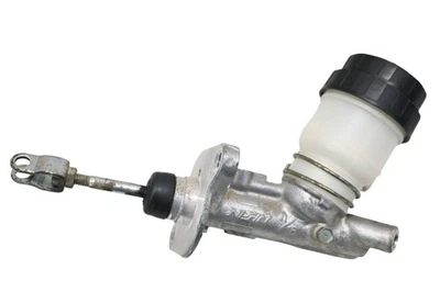 18 Kawasaki Mule 4000 2x4 Brake Master Cylinder KAF620P - Image 1 of 3