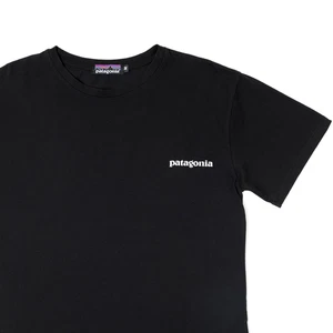 Patagonia P-6 Logo T-Shirt M Black Classic Graphic Outdoor Tee New With Flaw - Picture 1 of 10