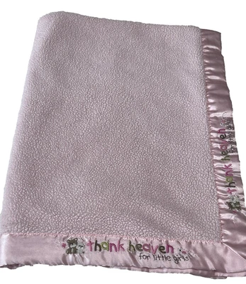 Manta Carter’s Child of Mine Rosa Gracias al Cielo por Niñas Satén Sherpa Foto 1 de 4