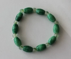 Vintage Chinese Green Jade Stretch Bracelet - Picture 1 of 7