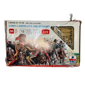 ESCI #220 Krimkrieg Lord Strickjacke 11. Husaren Maßstab 1:72 Modell beschädigte Box - Bild 1 von 7