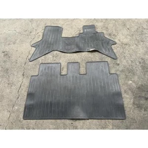 used Suzuki Genuine Every Join Turbo DA17V Floor Mats (Rubber Mat Set) - Picture 1 of 6