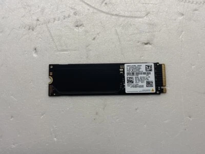 Samsung M17197-001 256GB PCI-Express 3.0 x4 M.2 2280 SSD(MZVLQ256HBJD-00BH1) - Image 1 of 4