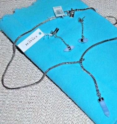 Juego de collar y aretes COACH amuleto azul pálido/plateado ~ nuevo con etiquetas ~ estilos: 90556 y 90518 Foto 1 de 4