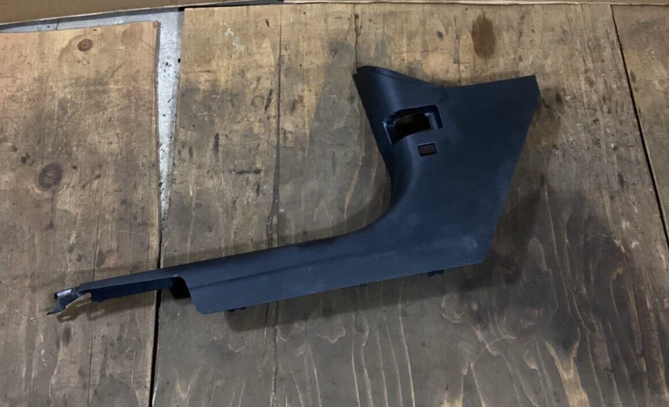 Mini Cooper Paceman R61 2013-2016 panel de moldura lateral delantero izquierdo 9810555 OEM. Foto 1 de 4