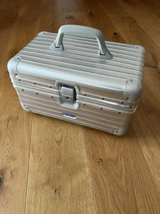 Rimowa Beauty Case Aluminium ,Vintage mit Schlüssel ,keine Dellen ohne Schäden - Bild 1 von 5