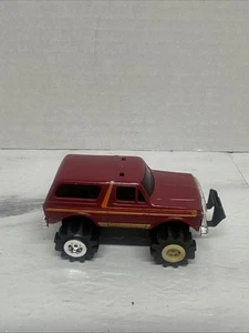 Stomper Ford Bronco Maroon funziona e si accende ricambi o riparazione - Foto 1 di 5