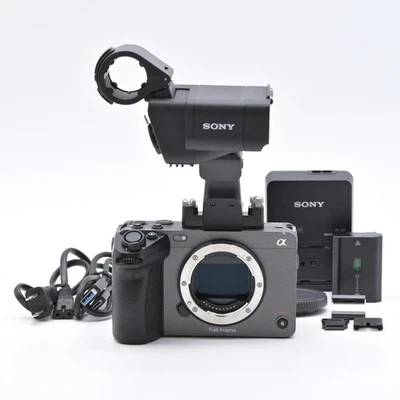 Sony ILME-FX3 Professional Cinema Camera (Shutter Count 1546)