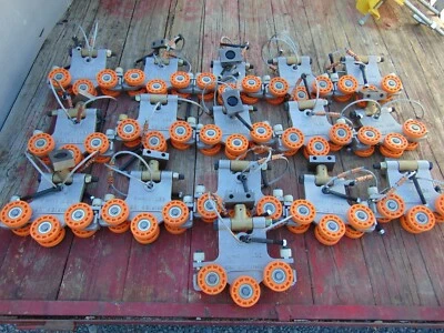 (1) CAMION SINGOLO ESTREMITÀ CON CARRELLO BINARIO RITIRO UNIFICATO IND 22046 1100LBS BLOCCO CARICO - Immagine 1 di 4