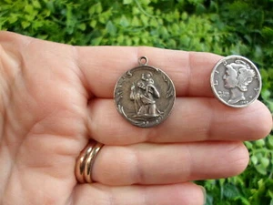 Vintage CREED Sterling silver - SAINT CHRISTOPHER MEDAL - WWII Army Air Corps - Picture 1 of 3