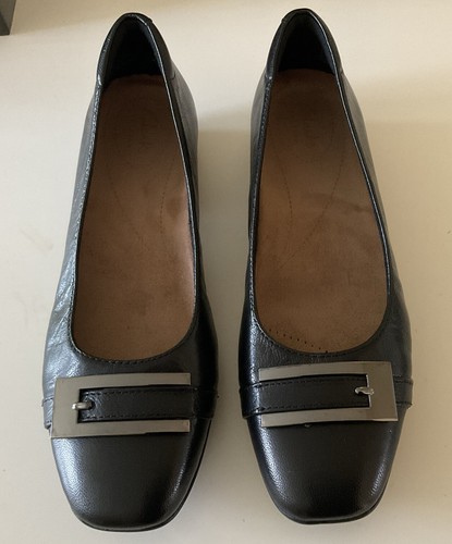 Flats da donna Clarks Candra Glare in pelle nera TAGLIA 6 ottime condizioni