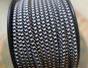 Black/White 2-Wire Flat Cloth Covered Cord, 18ga Vintage Style Lamp Nylon Fabric - Picture 1 of 6