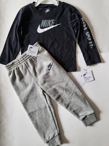 Nike Toddler Boy 2-piece Fleece Pants Set & t-shirt 2pc Set Size 24M 2T 4 5 Gray - Picture 1 of 14