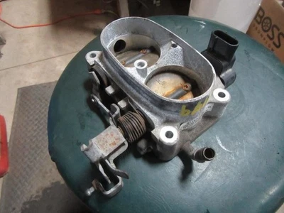 Conjunto de válvula de acelerador del cuerpo del acelerador para 98-02 Lincoln Continental 228267 Foto 1 de 2