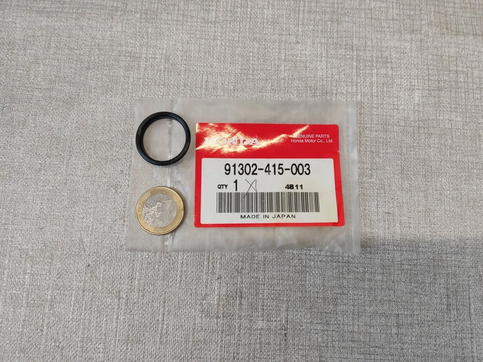 Joint Torique moulé de circuit de refroidissement HONDA 91302-415-003 - Photo 1/1