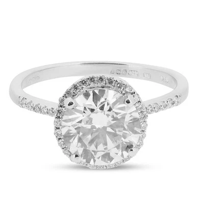 Anillo de halo de diamantes de laboratorio de corte redondo de oro blanco de 18 quilates Foto 1 de 4