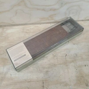 CRIBBAGE BOARD THE CLASSIC COLLECTION - Picture 1 of 2